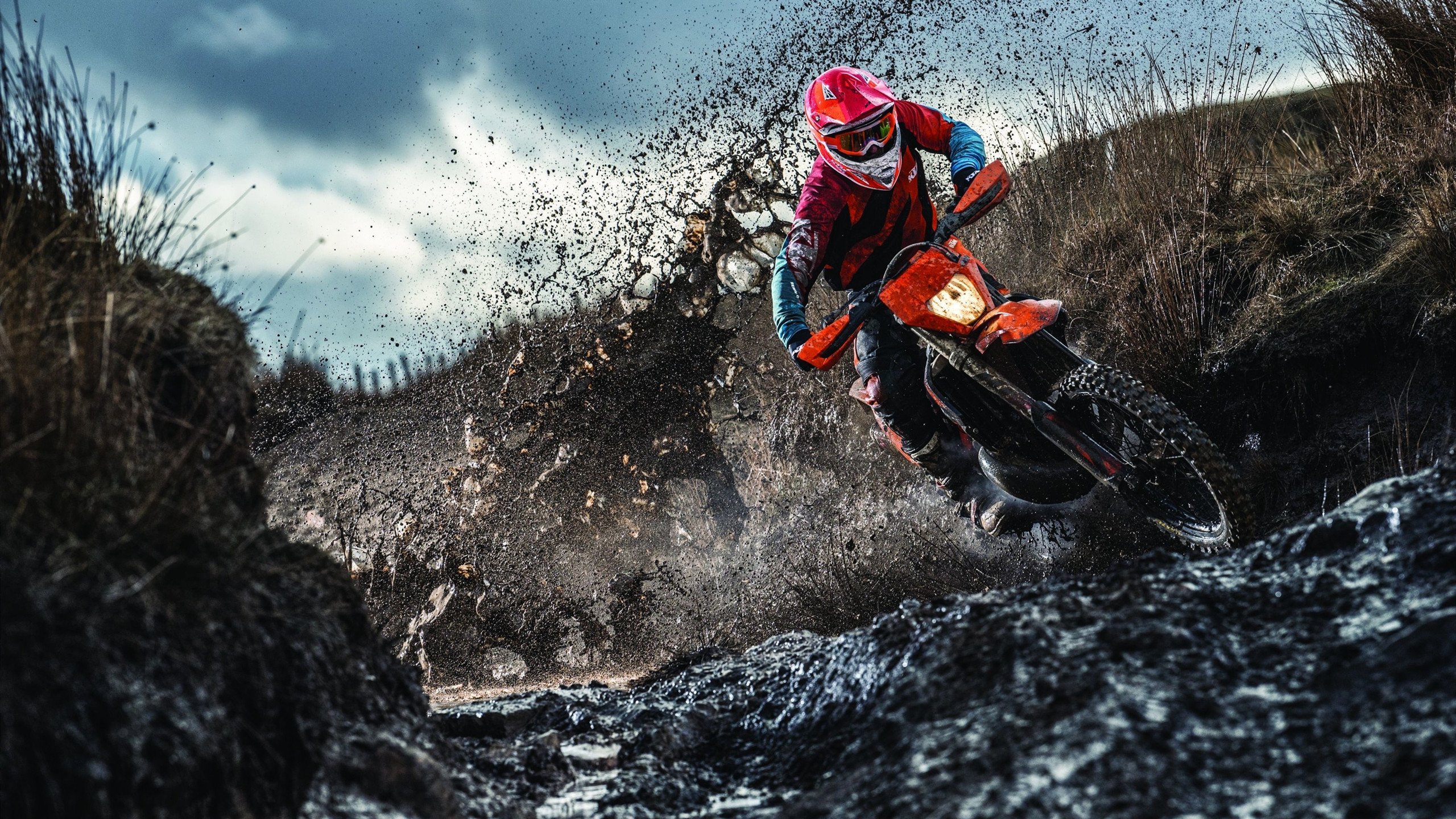 九游注册-《CS_GO超级决战，现场气氛燃爆全场》，超哥csgo